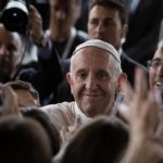 Morre o Papa Francisco, símbolo global de fé, justiça social e diálogo